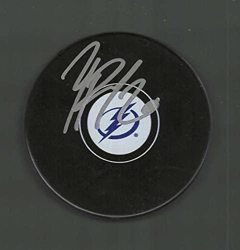 Nick Pál Aláírta Tampa Bay Lightning Puck - Dedikált NHL Korong