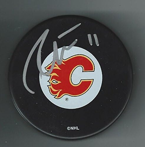 Fredrik Sjostrom Aláírt Calgary Flames Puck - Dedikált NHL Korong