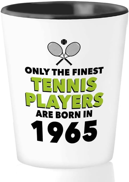 Flairy Föld Teniszező Pohár 1,5 oz - teniszezők született 1965 - 58-as Születésnapi Ajándékok a Tenisz Szerelmeseinek Tenisz